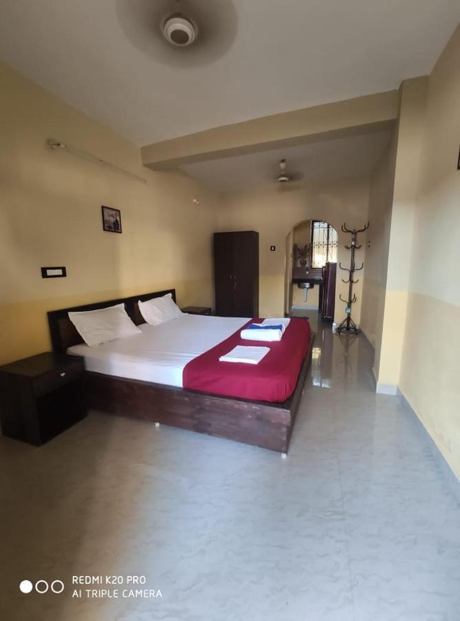 Regina Residency Inn Палолем Екстериор снимка