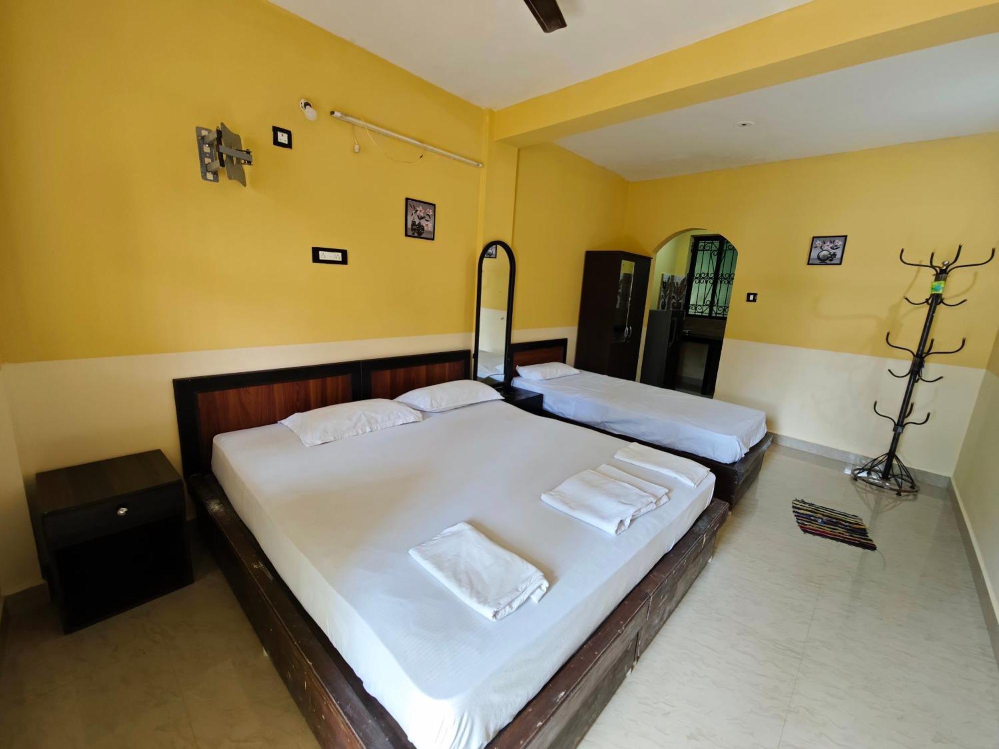 Regina Residency Inn Палолем Екстериор снимка